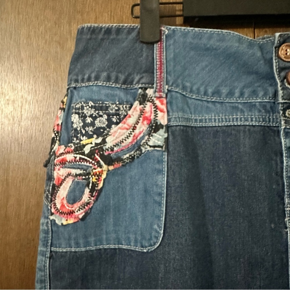 Joe Browns Multicolour Blue Patchwork Denim Skirt with Bird Embroidery Sz 12 - Picture 5 of 13